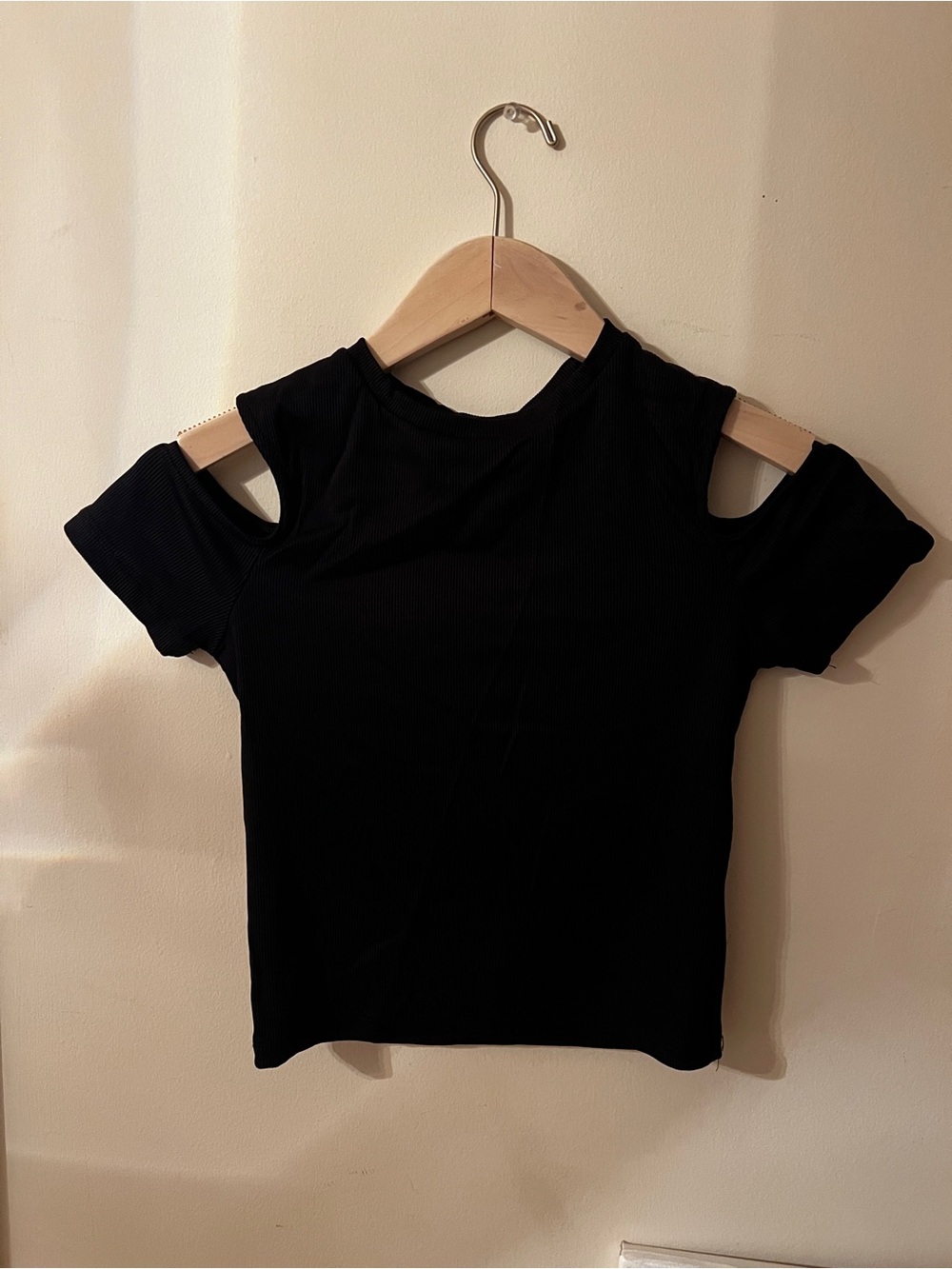 Cold-Shoulder Ribbed Black Women's Top